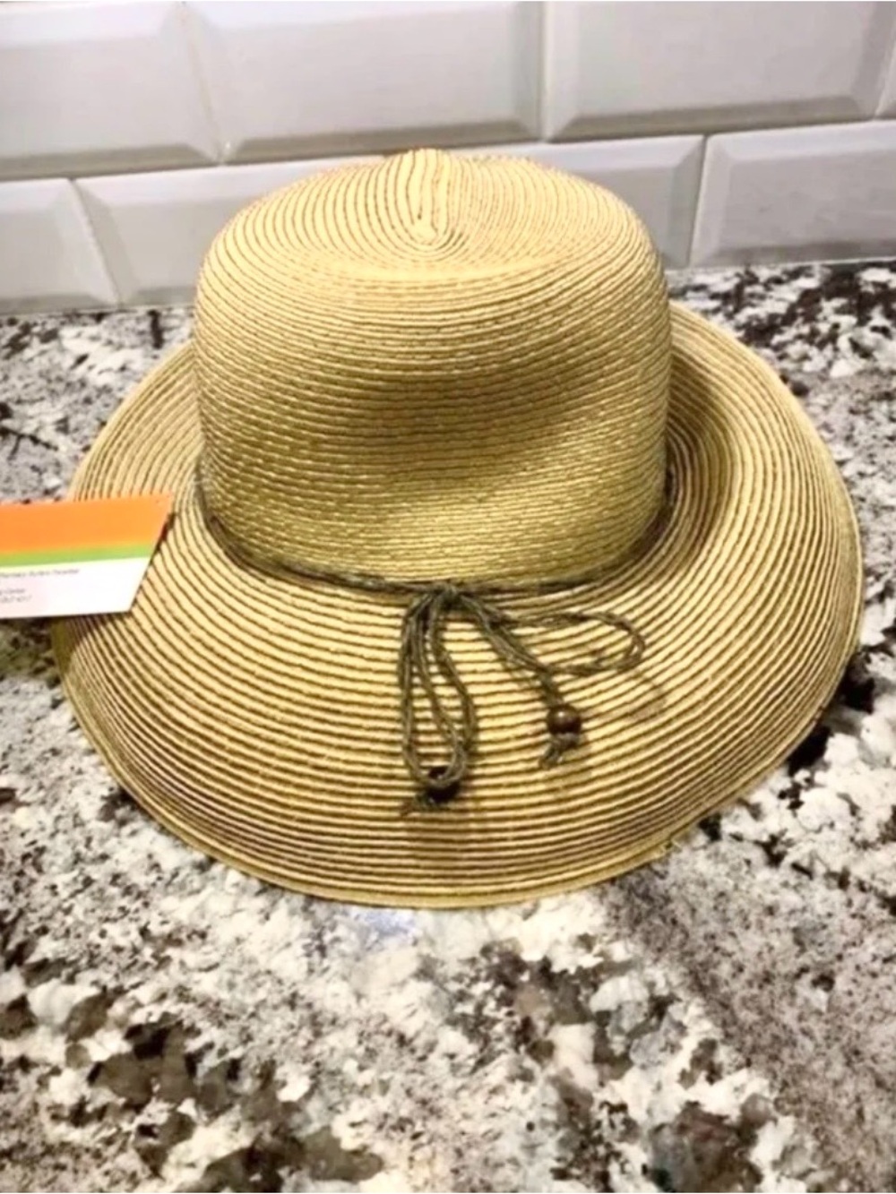 NWT Hat - Picture 4 of 8